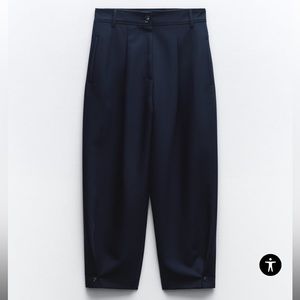 Zara pleated tapered pants size M NWT